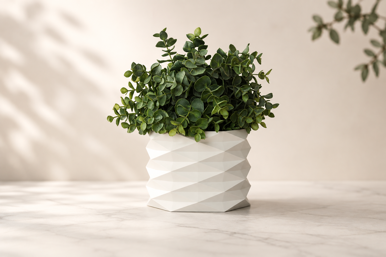 Diamond Inverse Planter